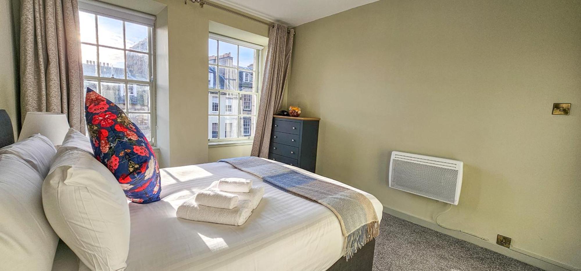 Royal Mile - Bright 2 Bedroom Apartment Edimburgo Exterior foto