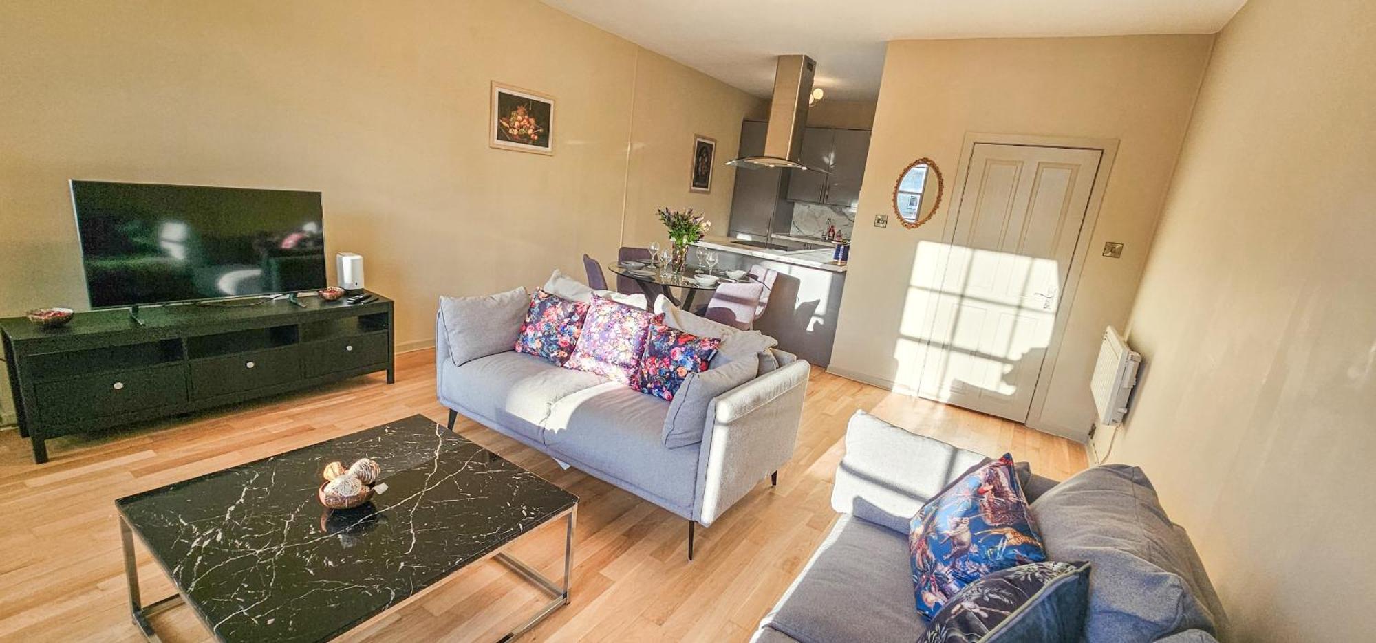 Royal Mile - Bright 2 Bedroom Apartment Edimburgo Exterior foto